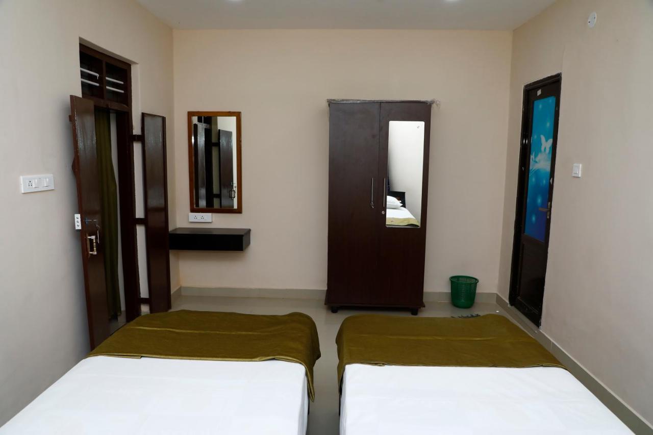 Valiyath Holidays Homestay Mundrothuruth ภายนอก รูปภาพ